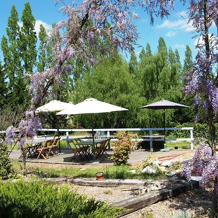 Hotel Au Relais Des Lilas Parthenay Luaran gambar